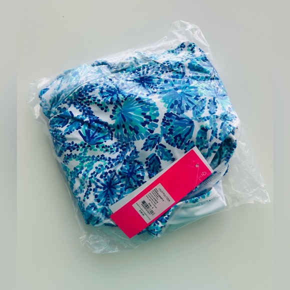 Lilly Pulitzer Vivek one piece swimsuit - Picture 7 of 7